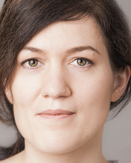 Knirsch, Nina